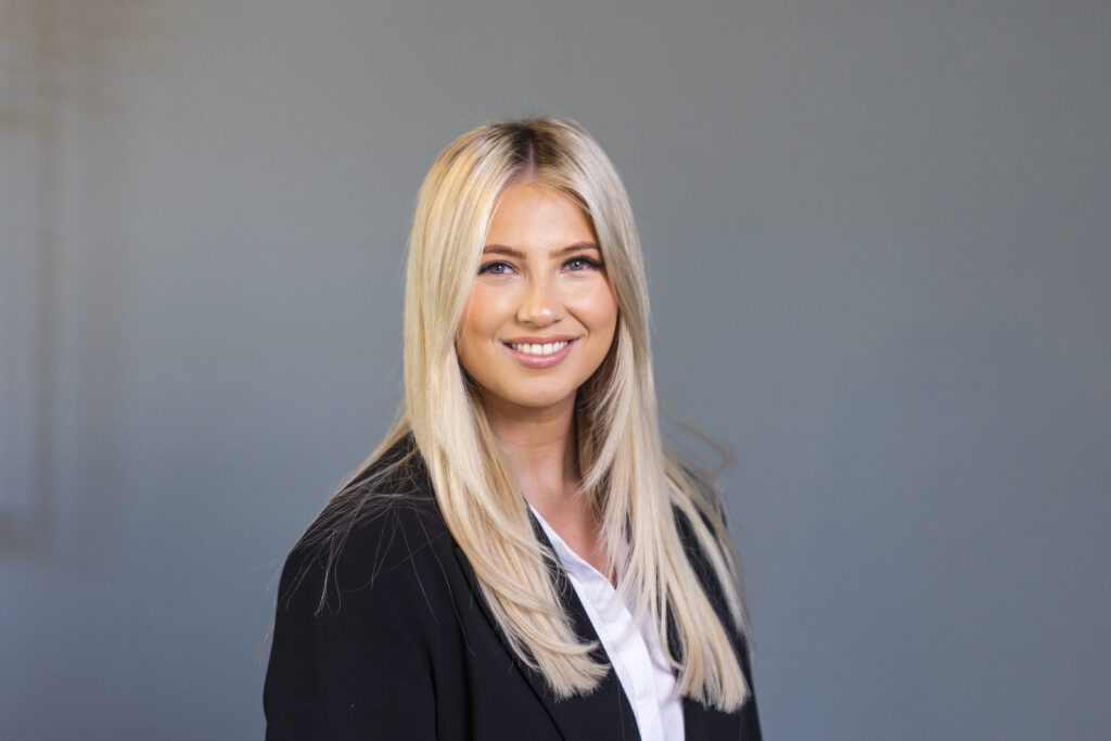 Portrett av frisĂžren Susanne